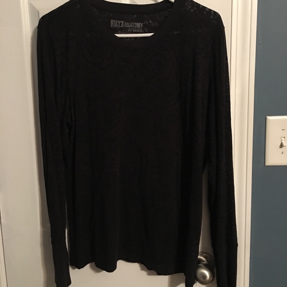 Greys anatomy rosette shirt .